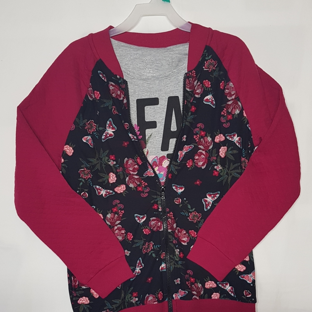 Bomber & Tee